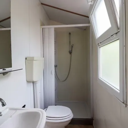 Miraflores Κάμπινγκ